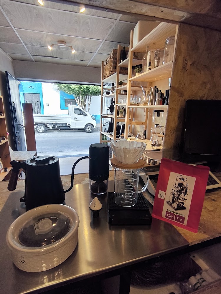Laboratorio Cafe.