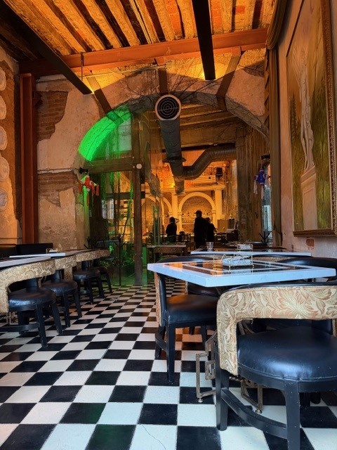 Abaco Social Bar