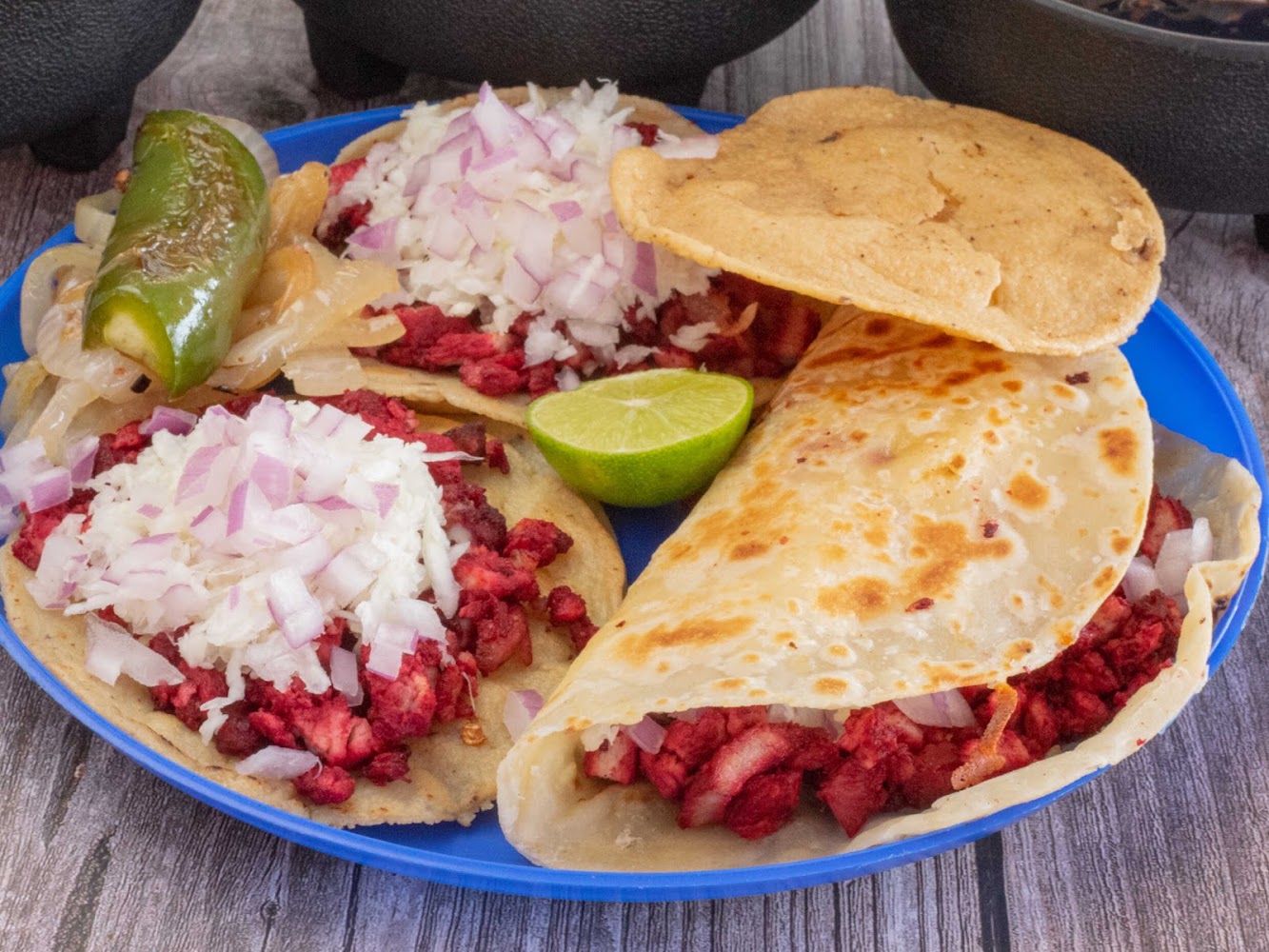Tacos adobada el toro