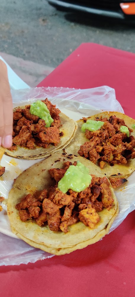 Taqueria Los Trompos