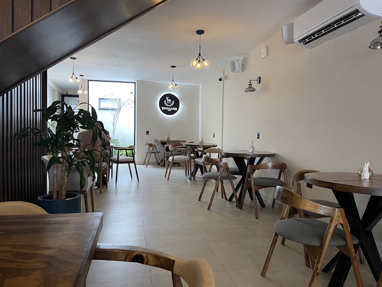 Totorame Café