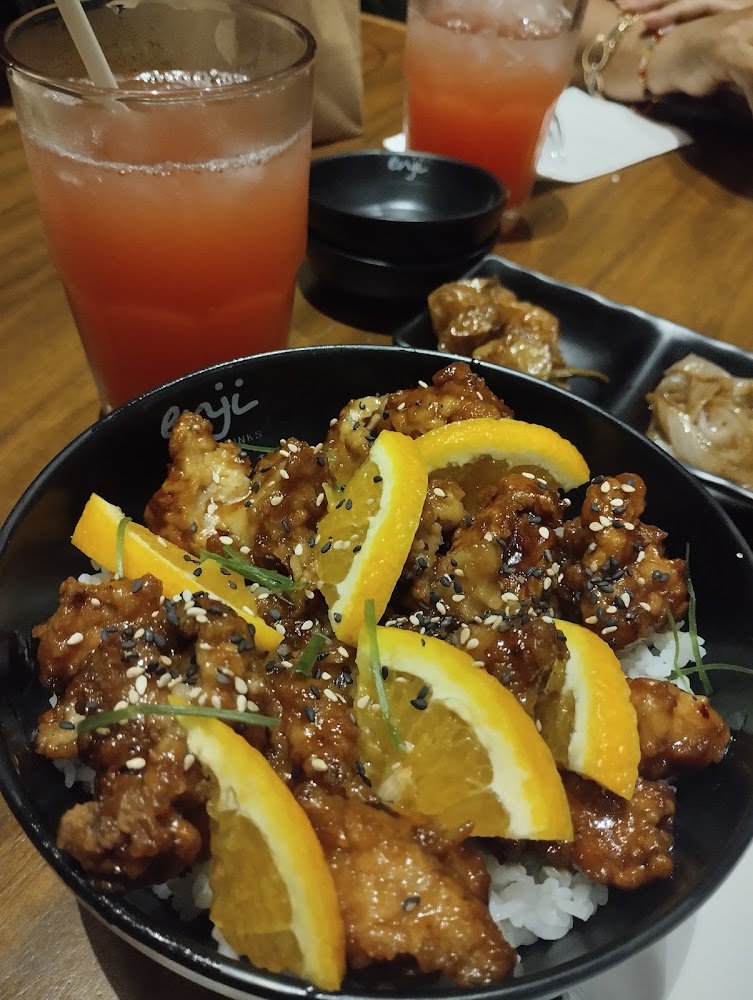 Enji Sushi & Drinks Paseo del Ángel