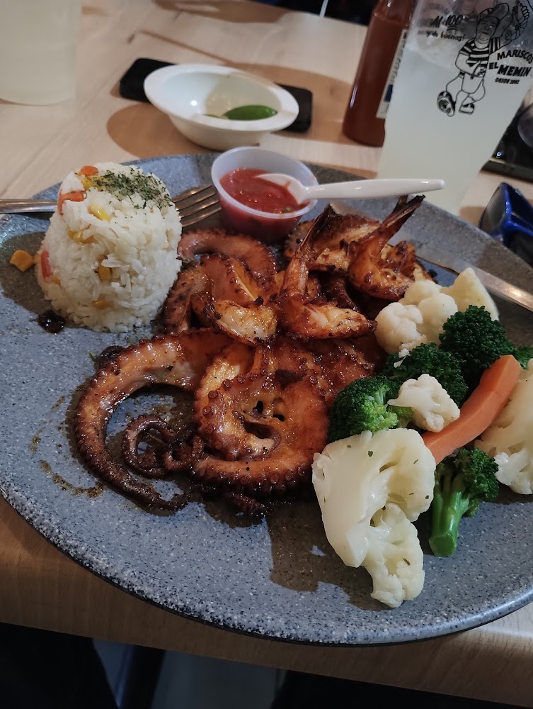 Mariscos El Memin Valle Real