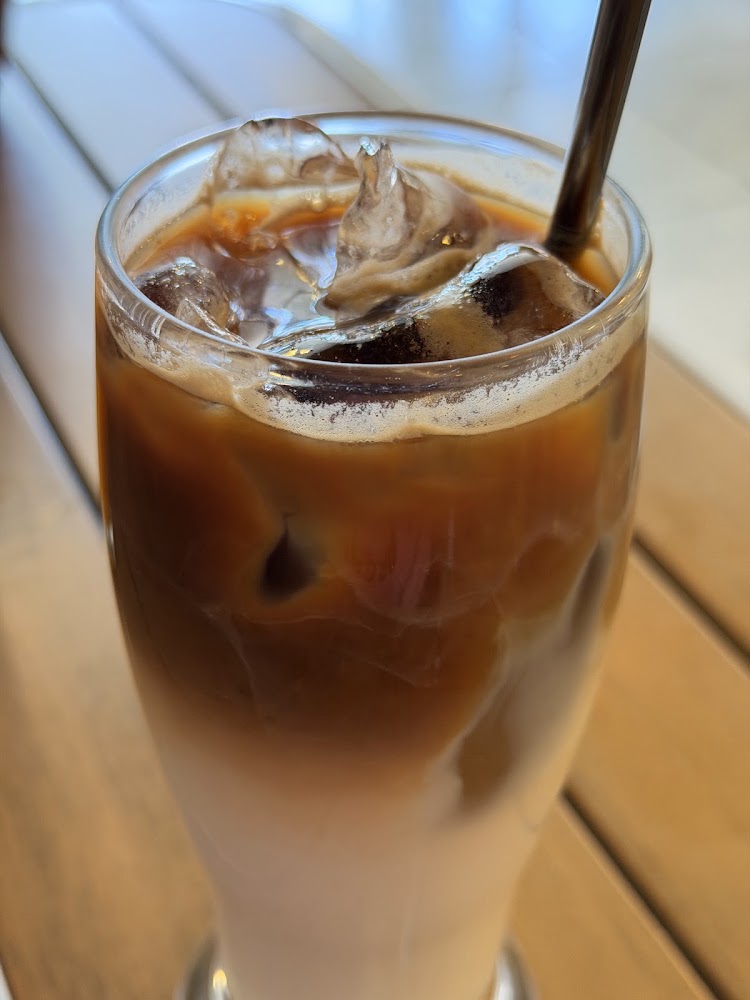 Azalea Coffee & Bakery
