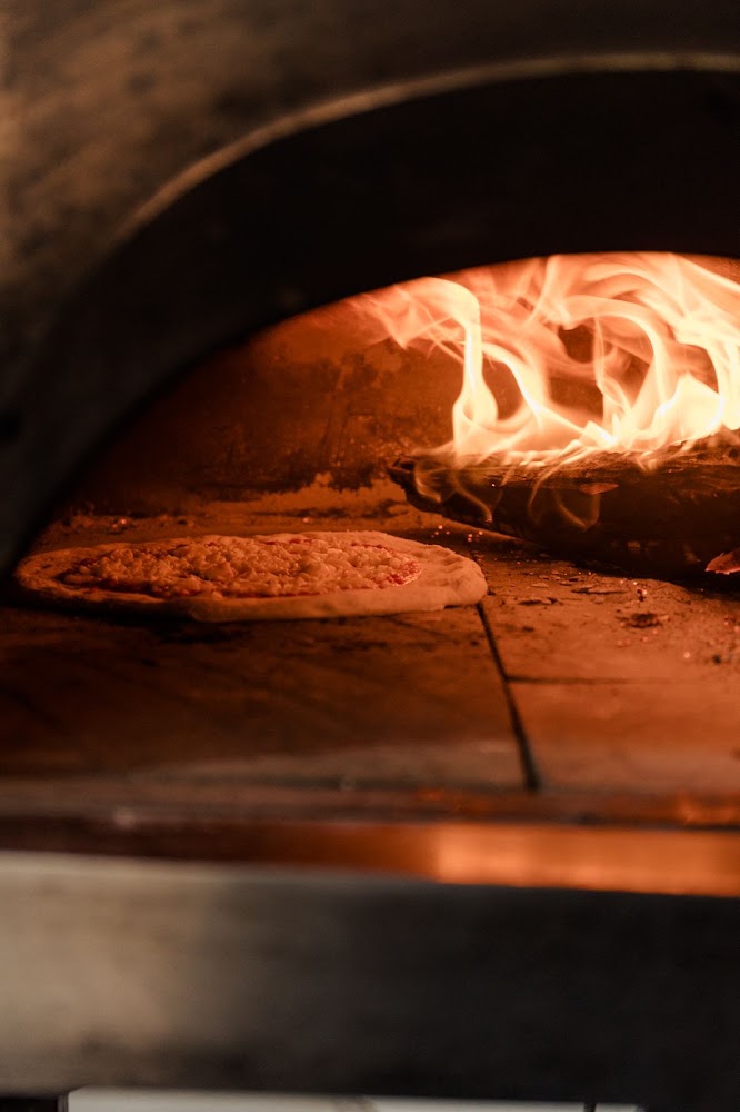 Di Napoli Pizza Estilo Napolitana