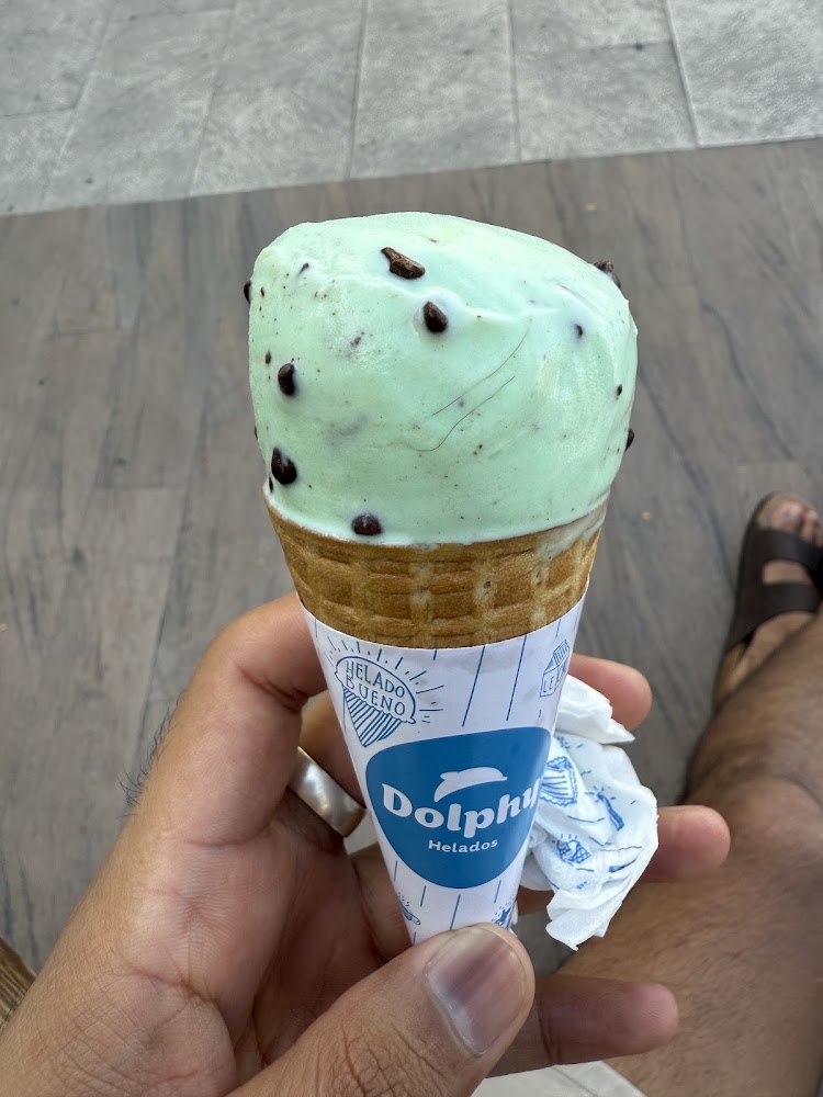 Helados Dolphy Plaza Paseo