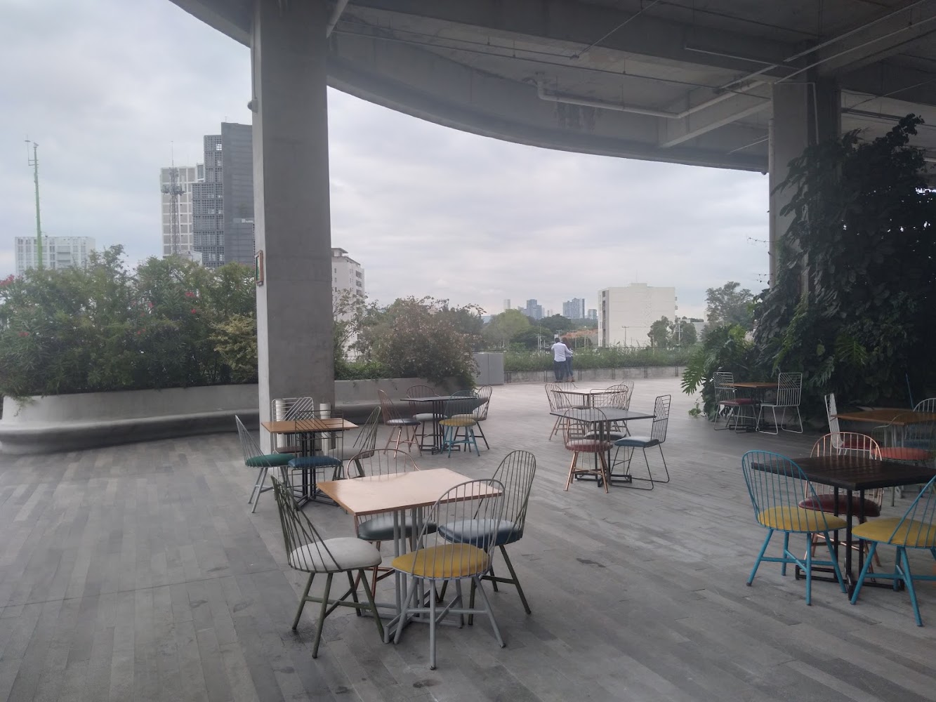 Qin Oriental Food Plaza Patria