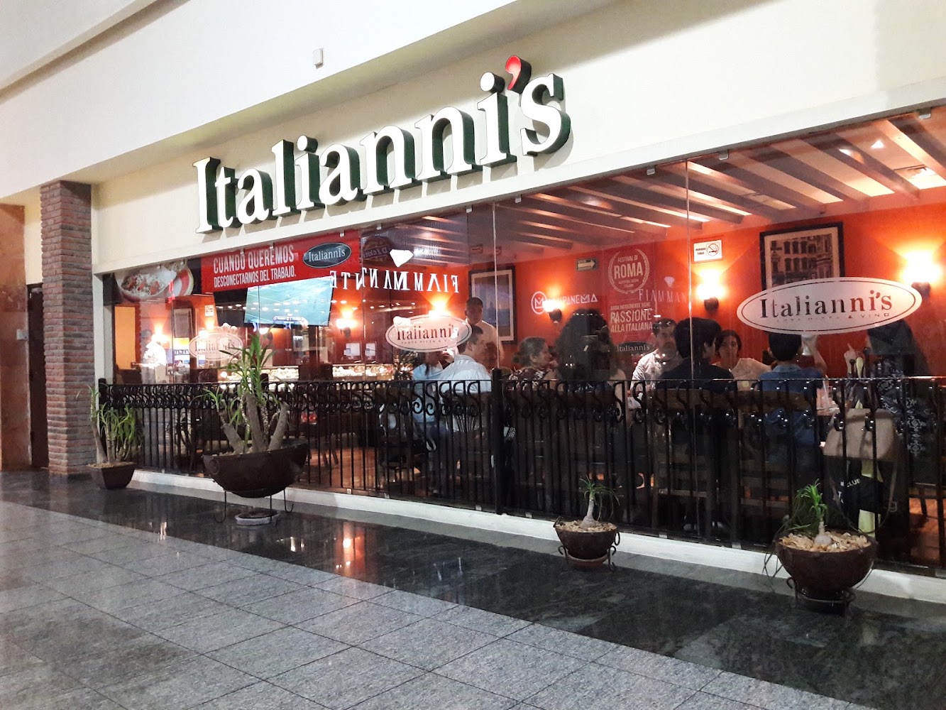 Italianni's