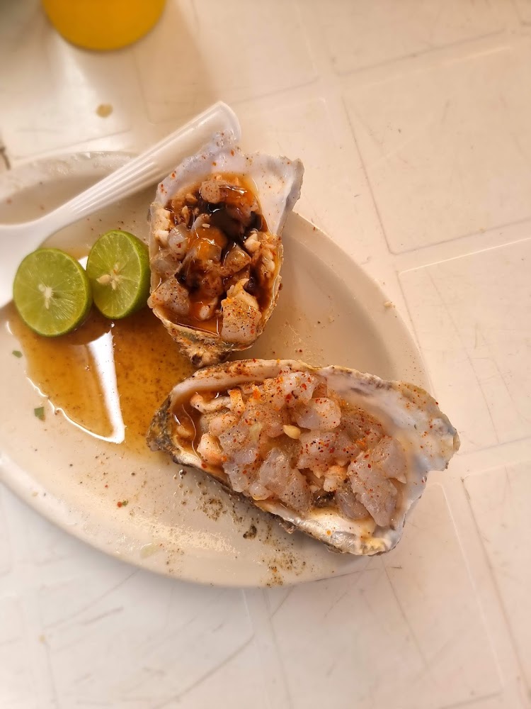 Mariscos El Compadre Güero