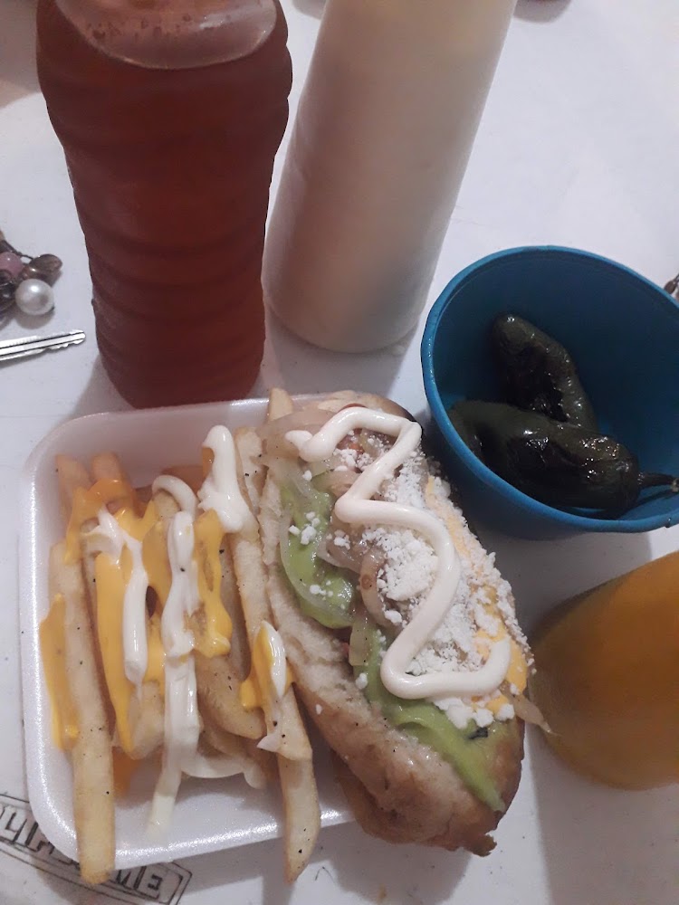 Hot Dogs Perla’s