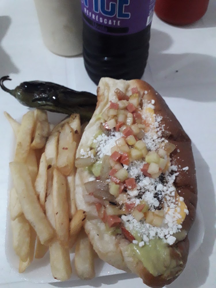 Hot Dogs Perla’s