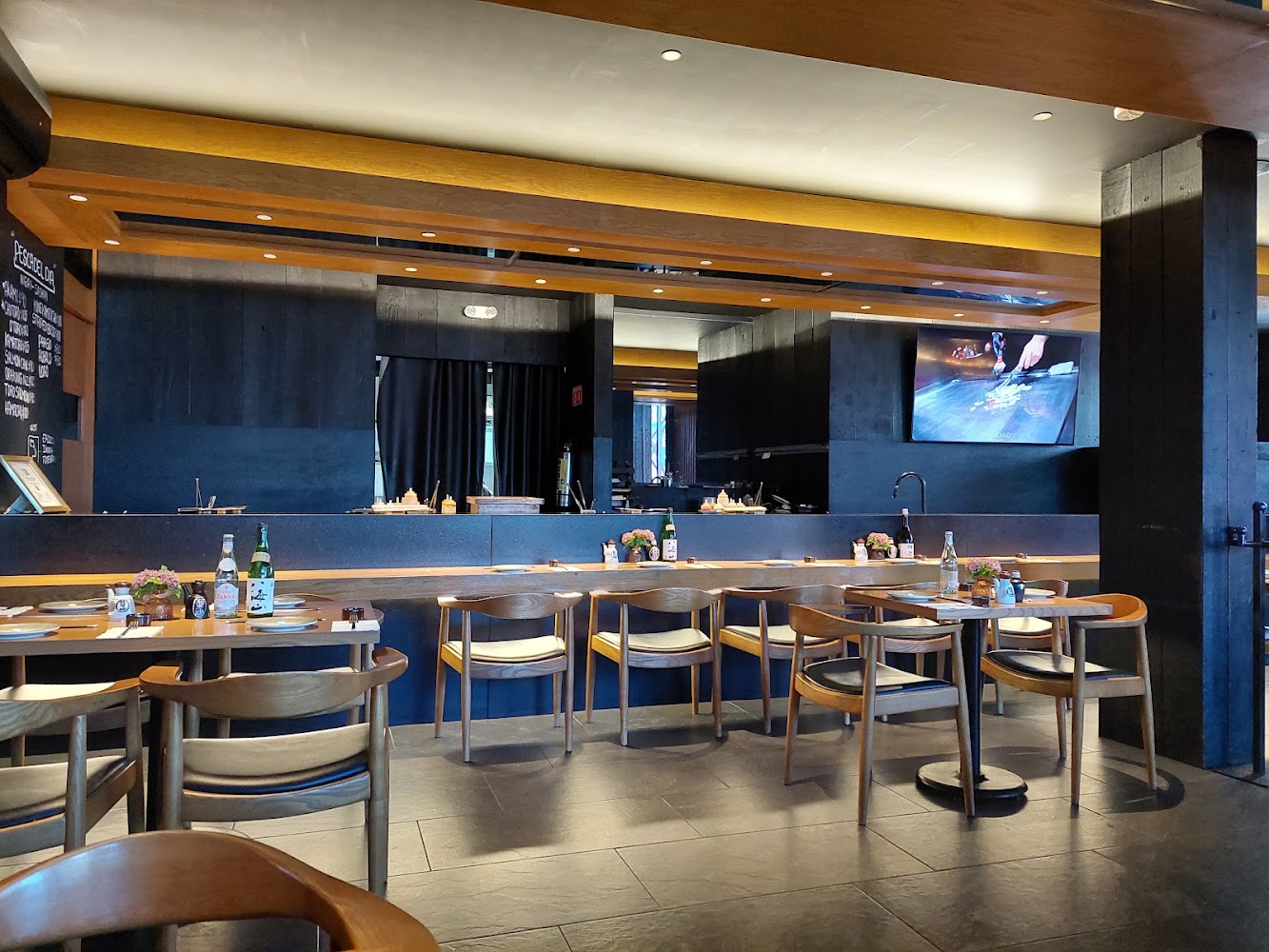 Saisho Teppan & Sushi