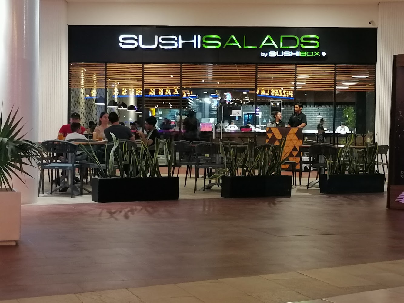 Sushi Salads · Galerias