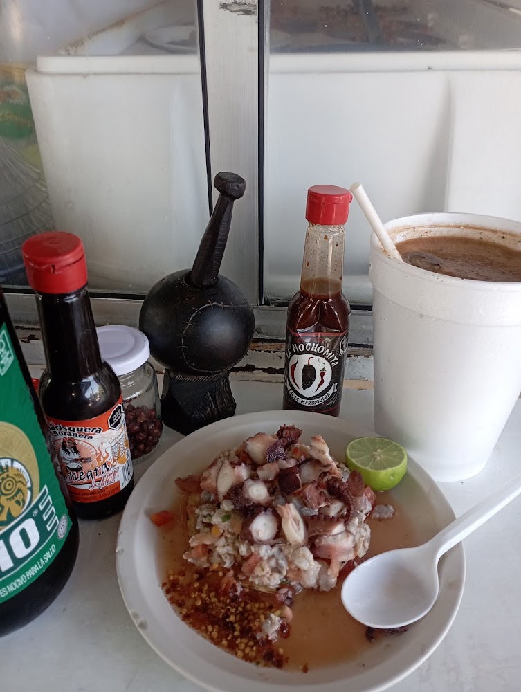 Mariscos Y Clamatos La Rana