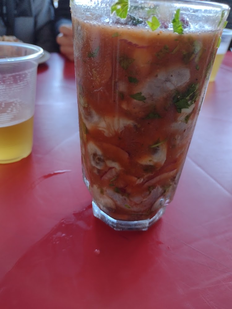 Mariscos Y Clamatos La Rana
