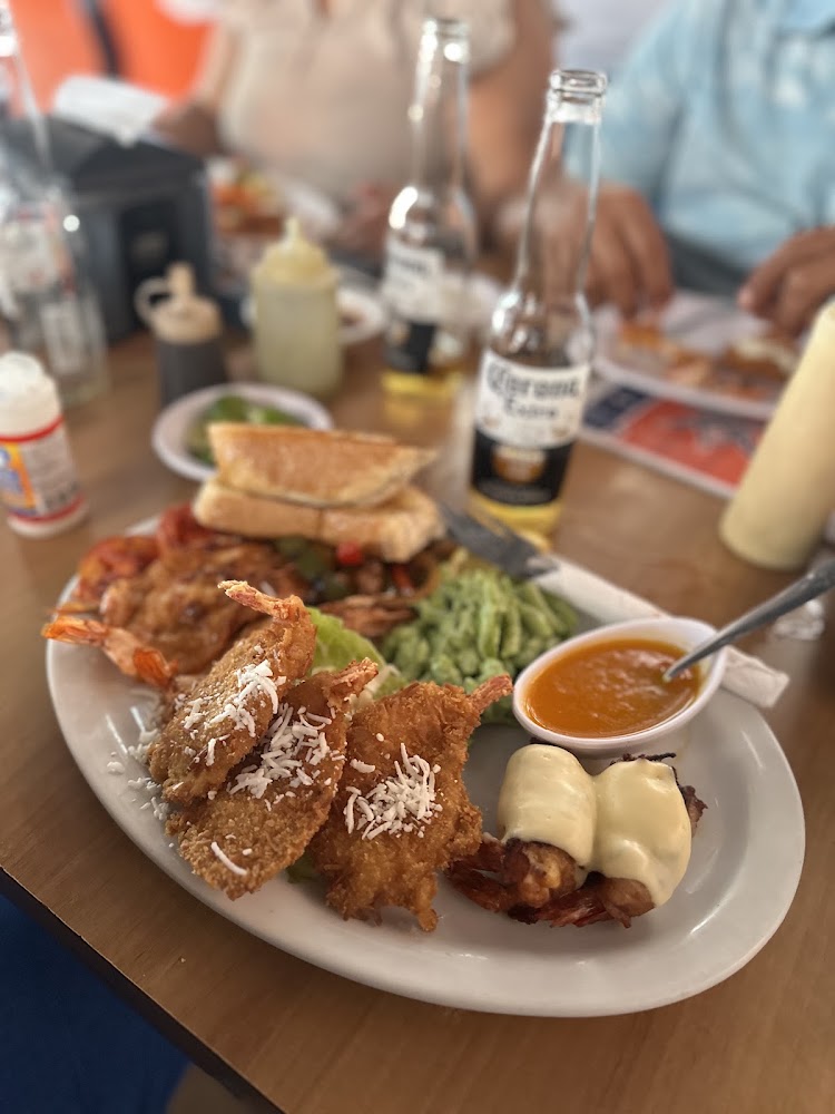 Mariscos La Corona