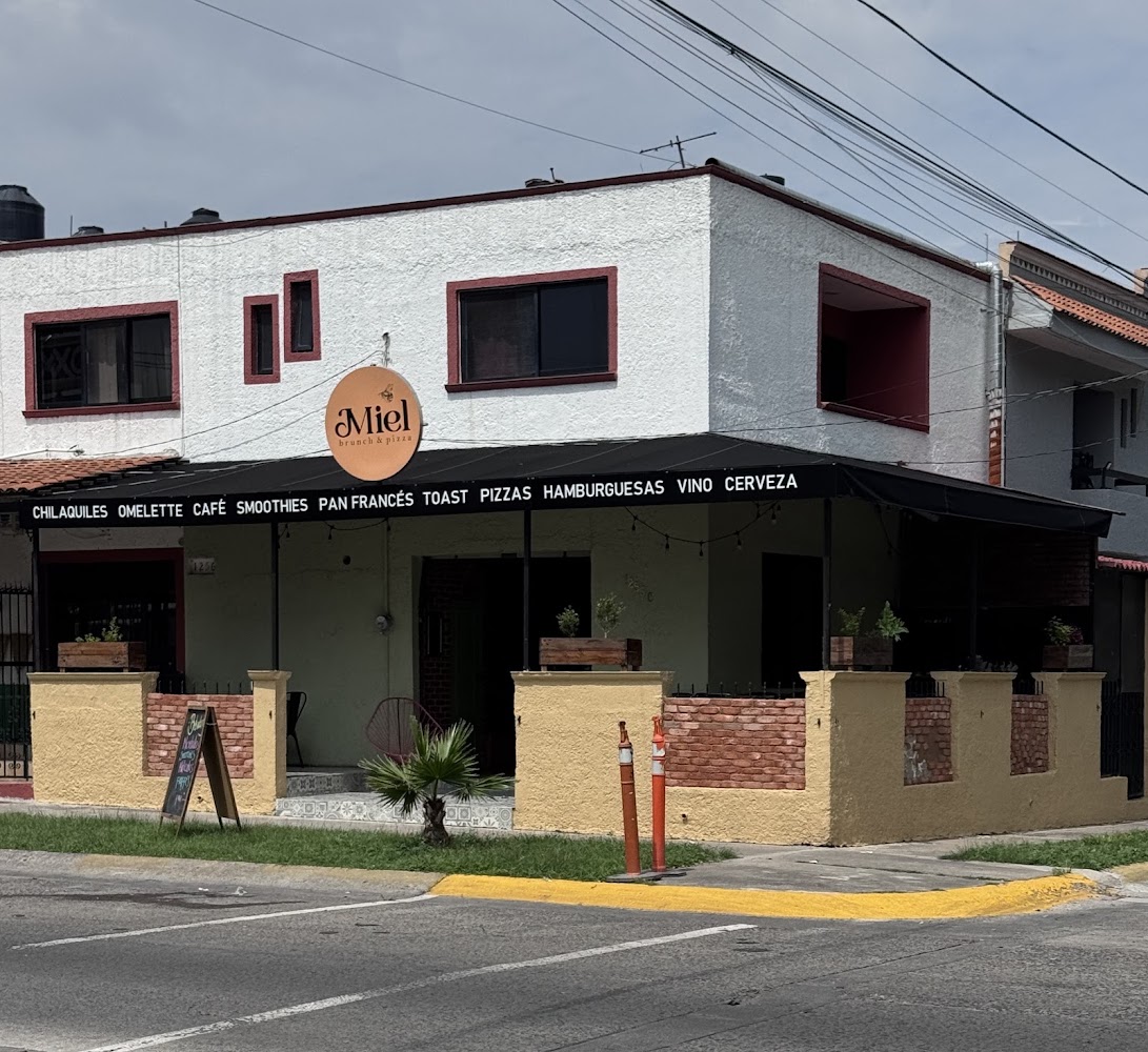 Miel Brunch & Pizza