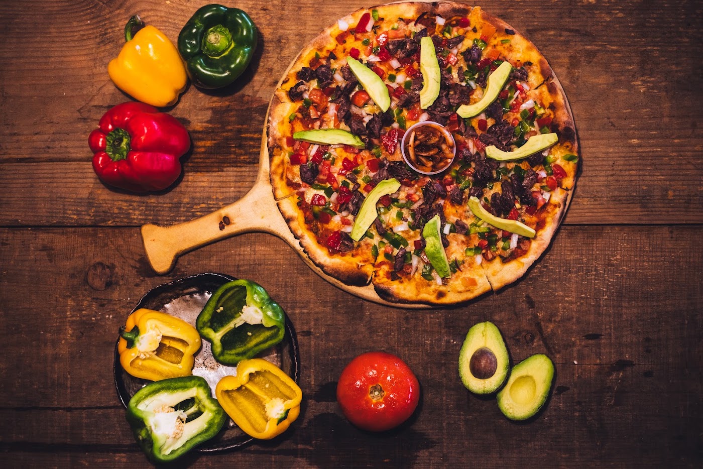 RRinos Pizza a la Leña & Bar-Zona Dorada