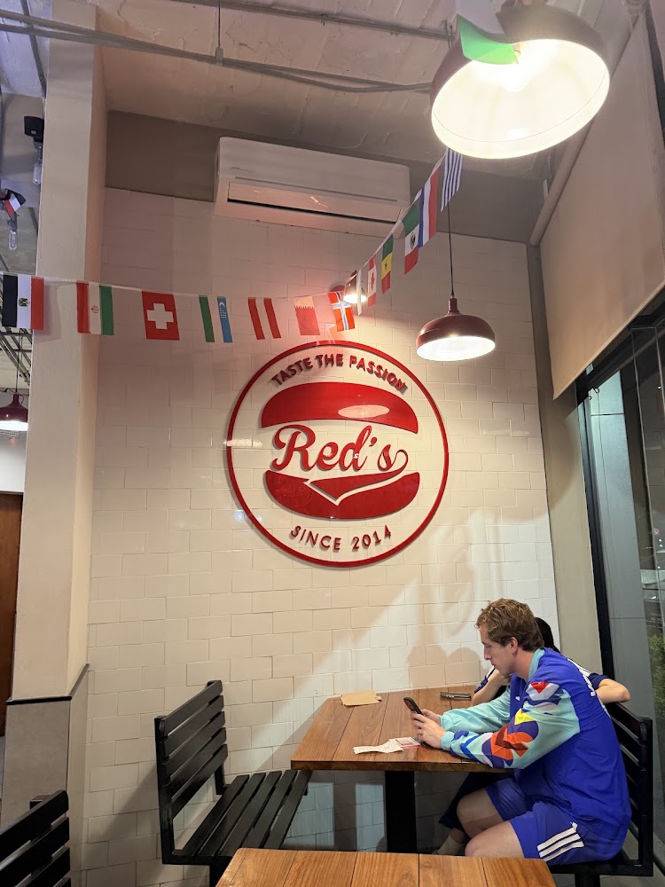 Red's Burger Shop Tchaikovsky