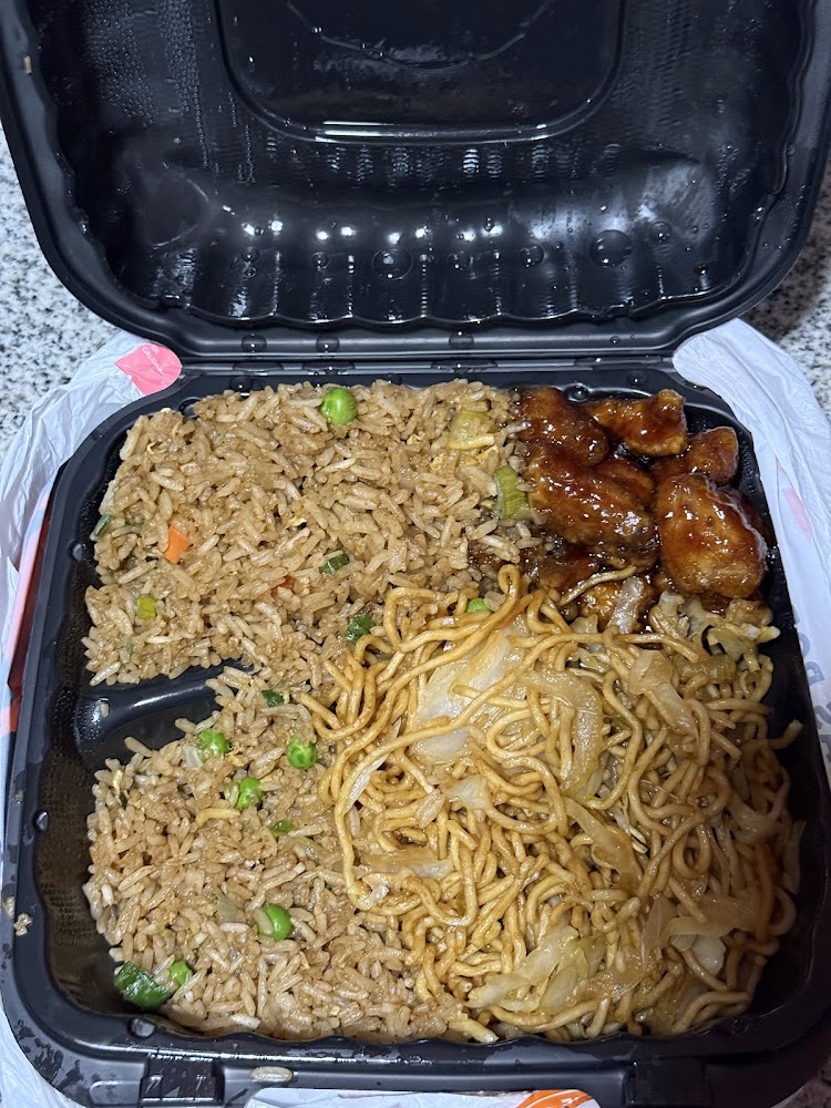Qin Oriental Food Oblatos