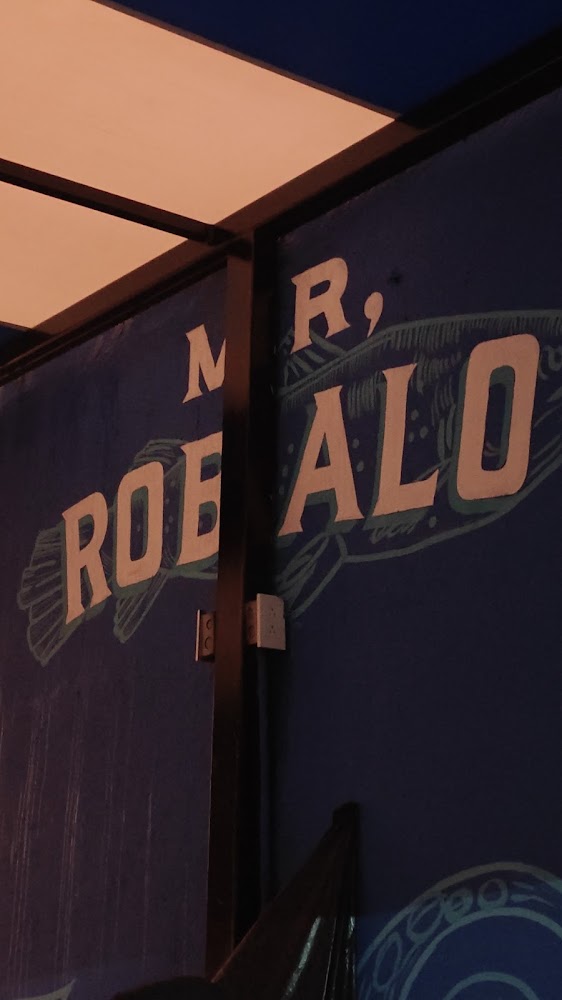MR. ROBALO