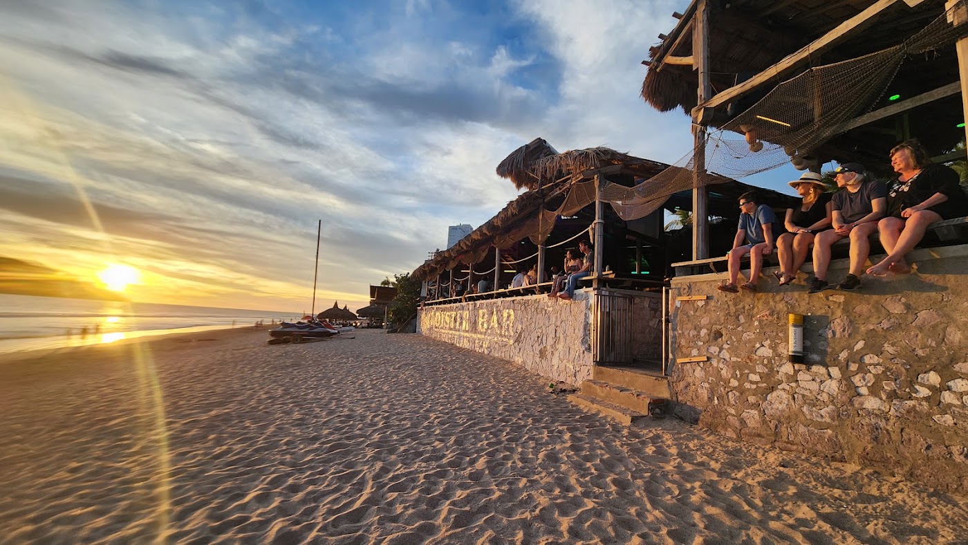 Joe's Oyster Bar