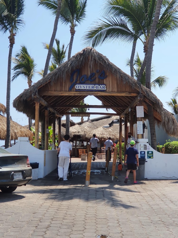 Joe's Oyster Bar