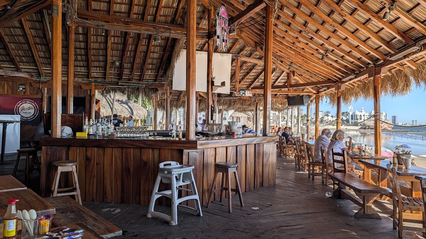 Joe's Oyster Bar