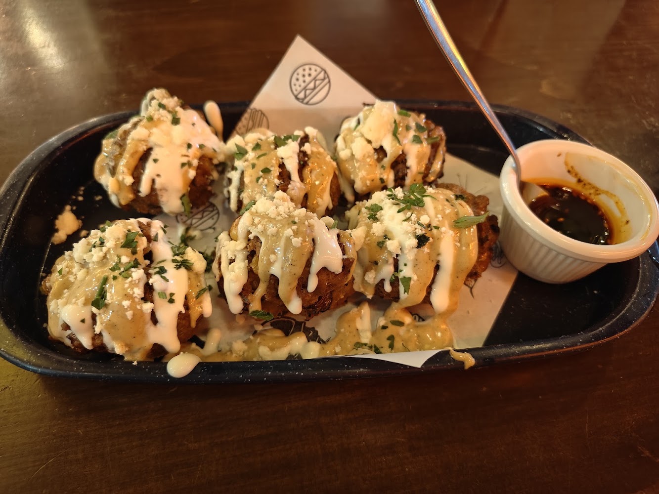 HUNGER artisan burgers
