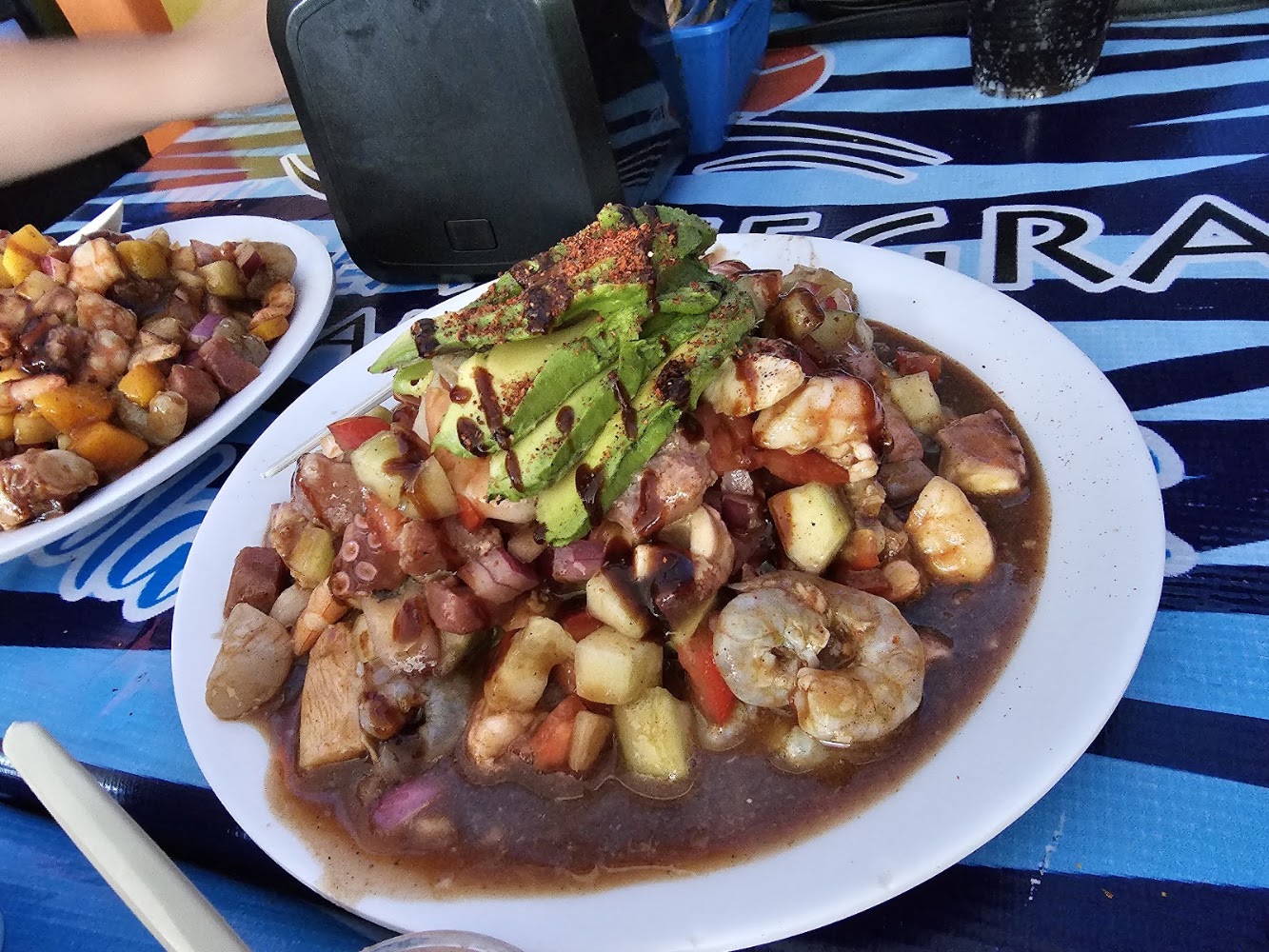 Mariscos Marea Negra Real Pacífico
