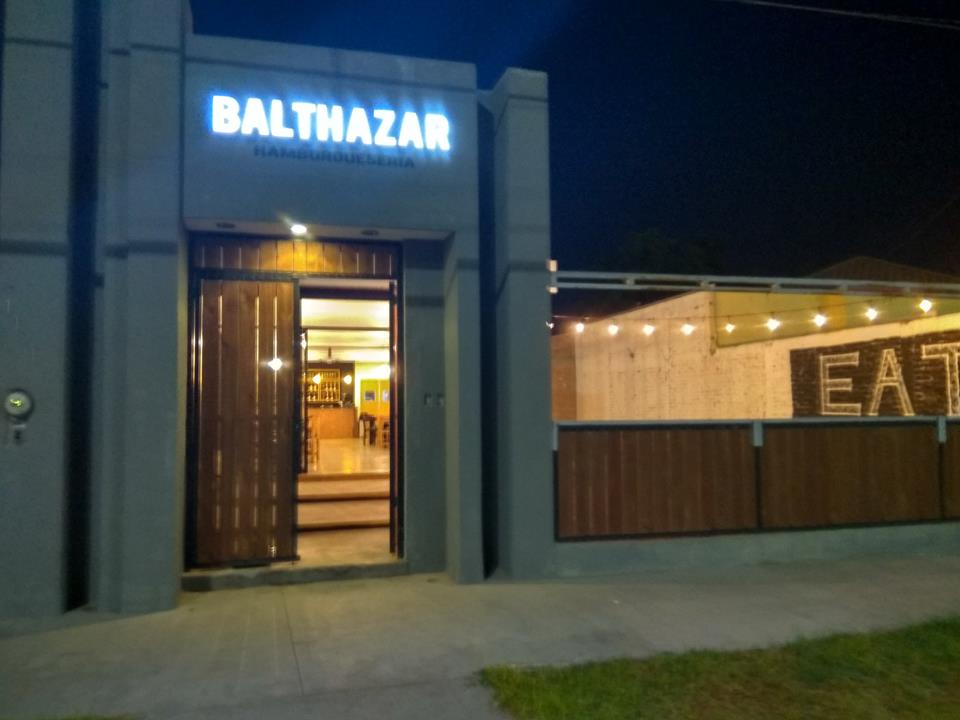 Balthazar Smash burgers