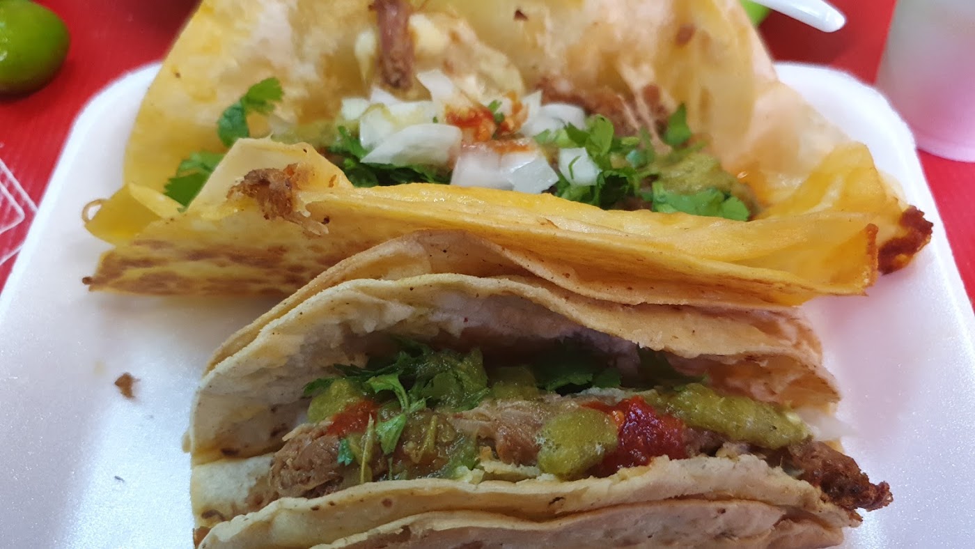 Tacos de Birria "La Comadre"