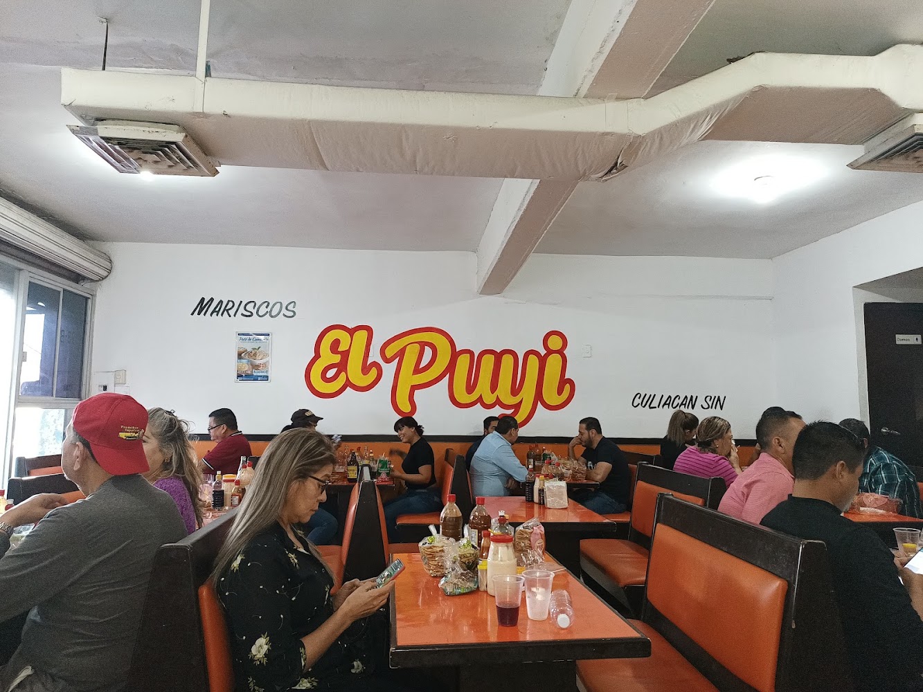 Mariscos El Puyi