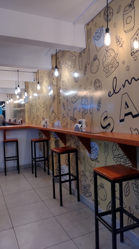 Flash Burger Suc. Cedros
