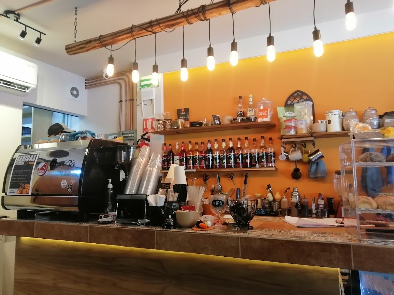 Olas Negras Coffee Playa Sur
