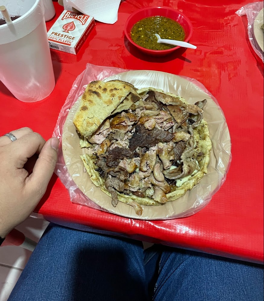 Tacos Los Bombones