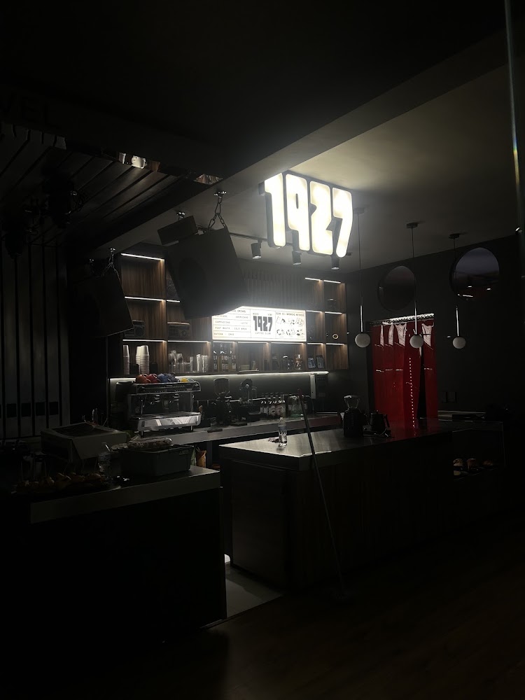 1927 Coffee club