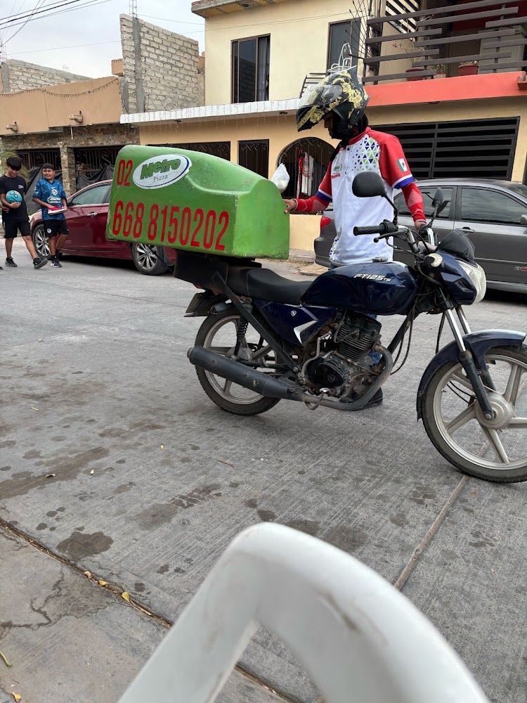 METRO PIZZA JARDINES DE FATIMA