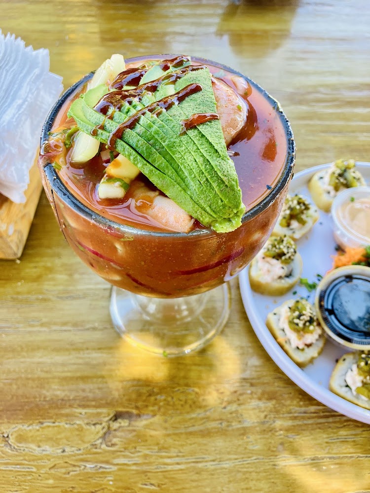 La Parcela · Mariscos & Sushis