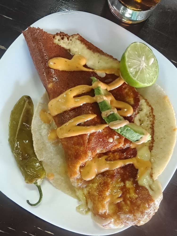 Isleños Restaurant de Mariscos