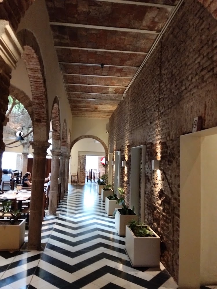 Casa Bon