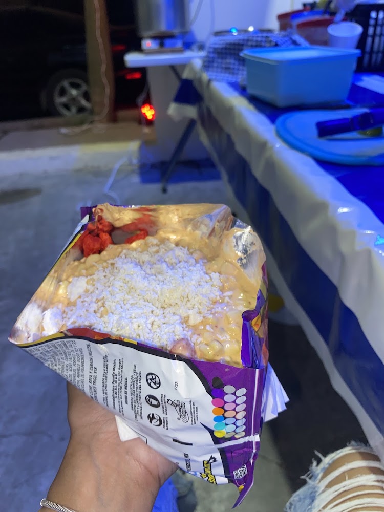 Elotes y Esquítes la Esquinita bl