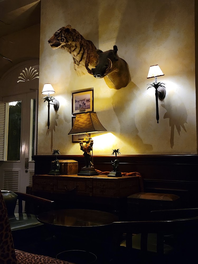 Kelly's Bar