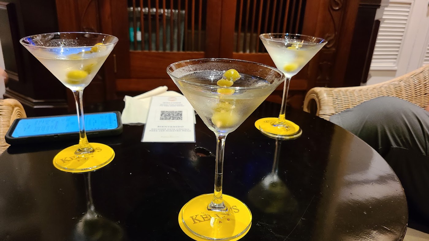 Kelly's Bar