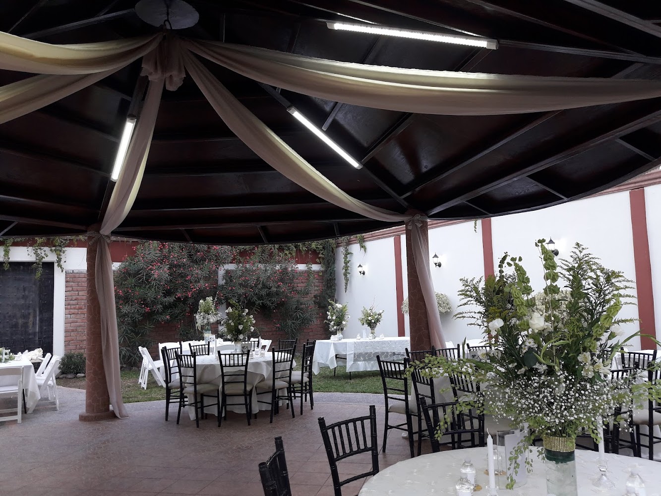 Salon de eventos " la finquita "