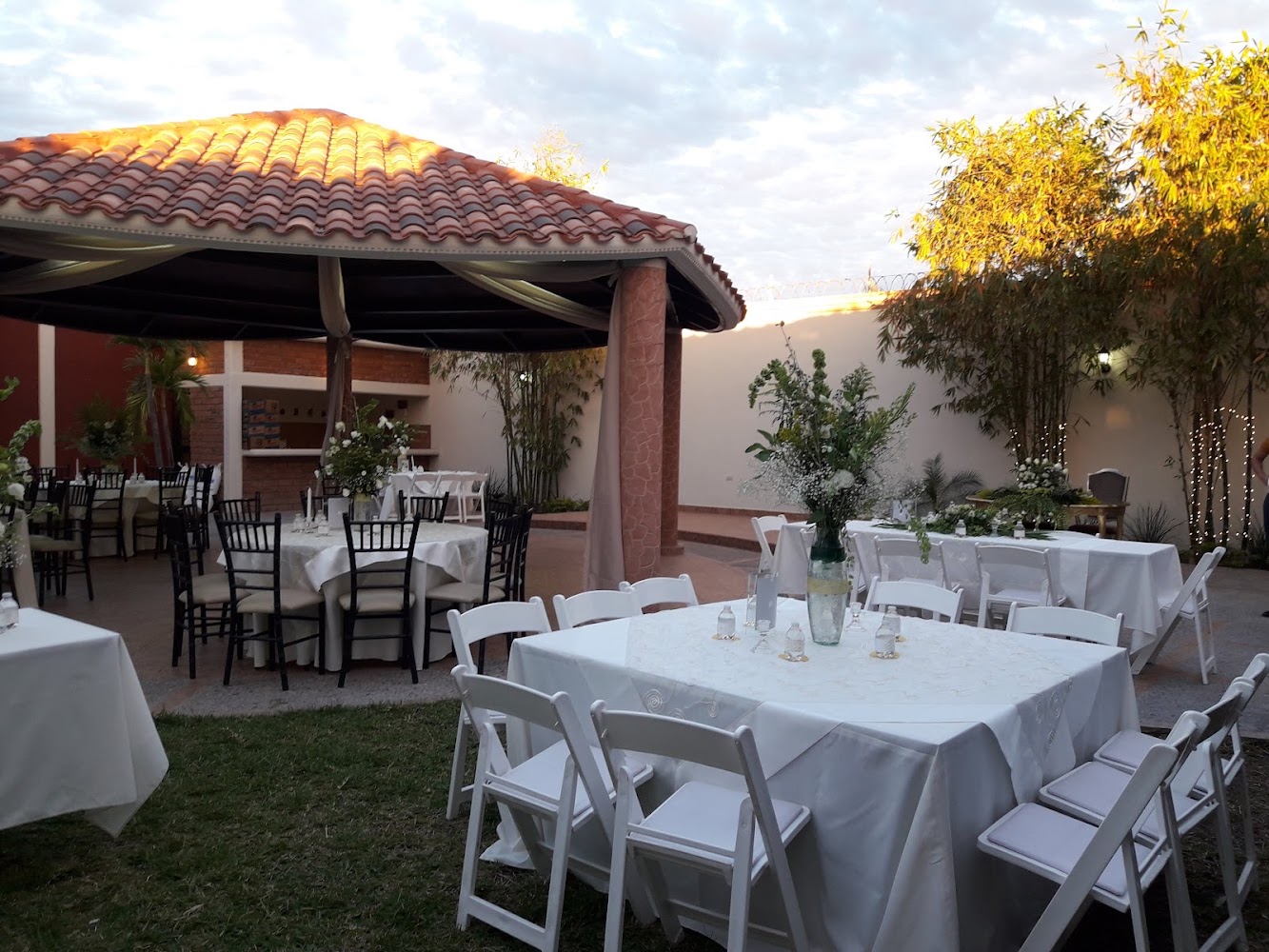 Salon de eventos " la finquita "