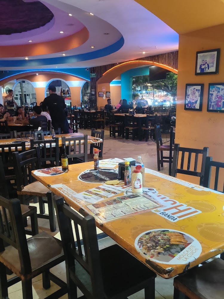 La Cuichi Mariscos Banda
