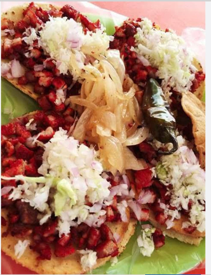 Tacos de adobada "Richard"
