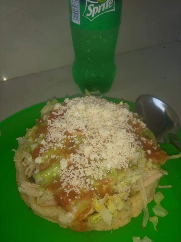 Sopes Doña Melva