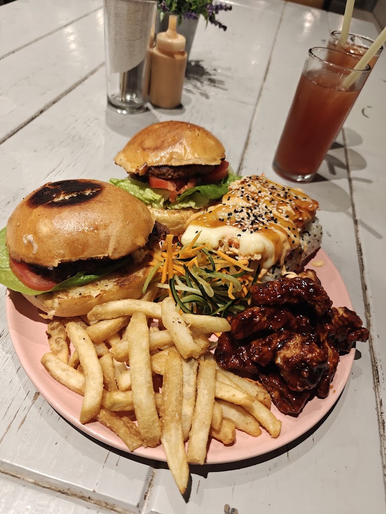 Garage Sushi & More